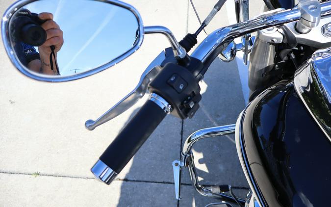 2010 Yamaha Motor Corp., USA V Star 950 Tourer