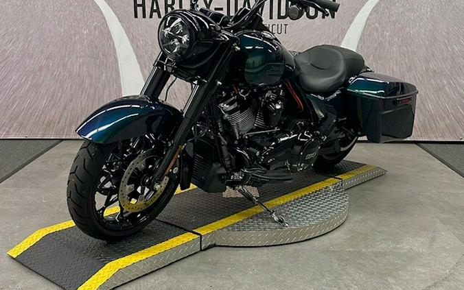 2021 FLHRXS Road King Special