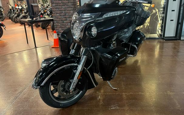 2022 Indian Motorcycle ROADMASTER, BLACK METALLIC, 49ST Base
