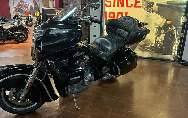 2022 Indian Motorcycle ROADMASTER, BLACK METALLIC, 49ST Base