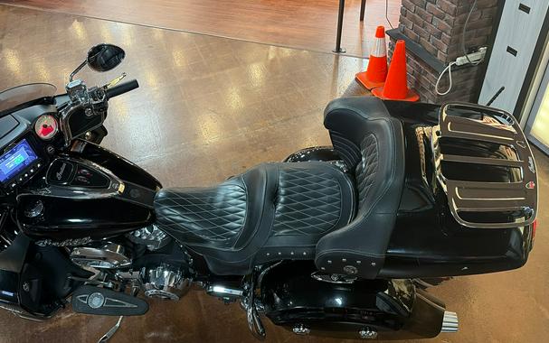 2022 Indian Motorcycle ROADMASTER, BLACK METALLIC, 49ST Base