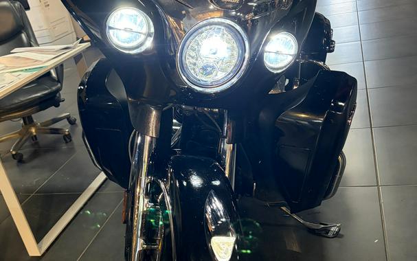 2022 Indian Motorcycle ROADMASTER, BLACK METALLIC, 49ST Base