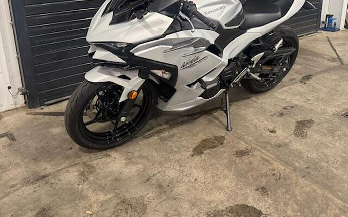2025 Kawasaki NINJA 500