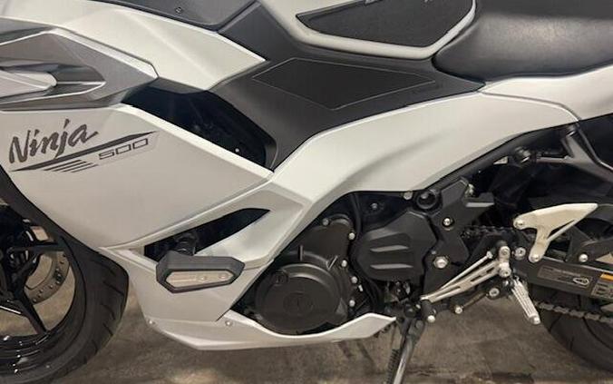 2025 Kawasaki NINJA 500
