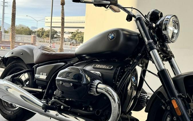 2022 BMW R 18 Manhattan Metallic Matte
