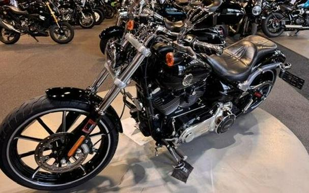 Used 2013 Harley-Davidson Breakout