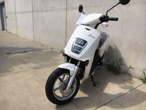 2023 GENUINE SCOOTERS BRIO 50I