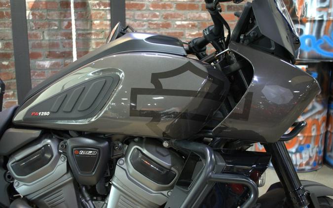 2023 Harley-Davidson Pan America™ 1250 Special Gray Haze