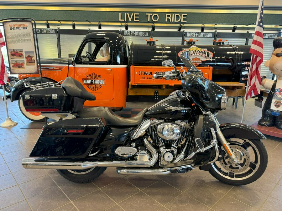 USED 2013 HARLEY-DAVIDSON STREET GLIDE FLHX FOR SALE NEAR ST PAUL, MN