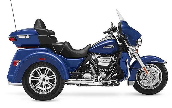 2017 Harley-Davidson® FLHTCUTG - Tri Glide® Ultra