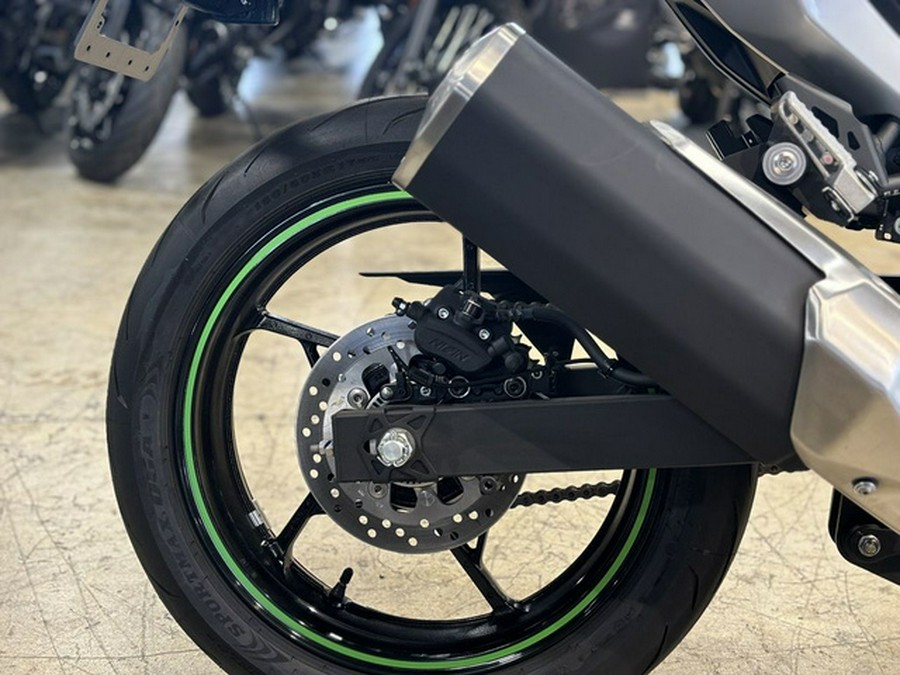 2024 Kawasaki Ninja 7 Hybrid ABS