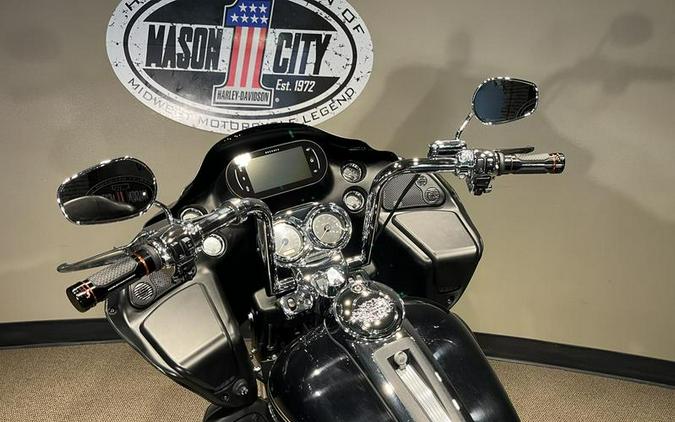 2011 Harley-Davidson® FLTRU - Road Glide® Ultra