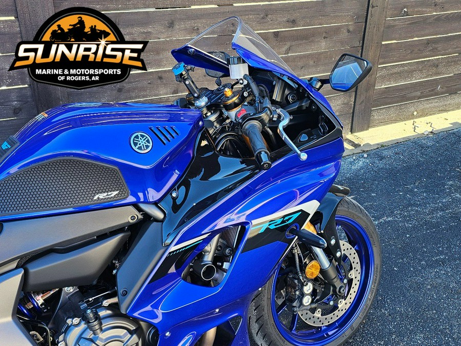 2025 Yamaha YZF R7