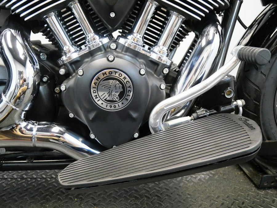 2023 Indian Motorcycle® Super Chief® ABS Black Metallic