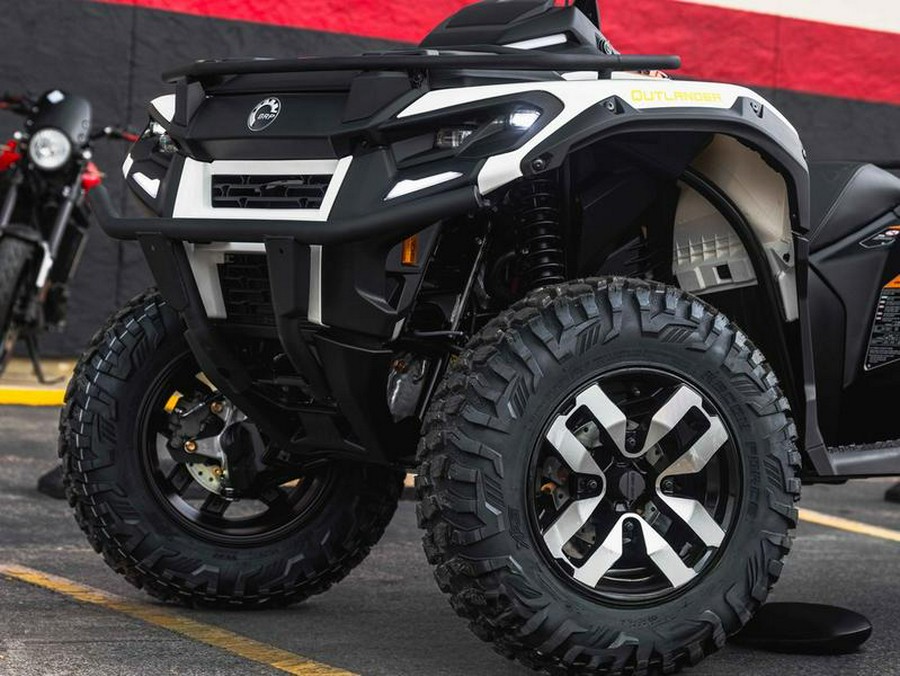 2026 Can-Am® Outlander Electric