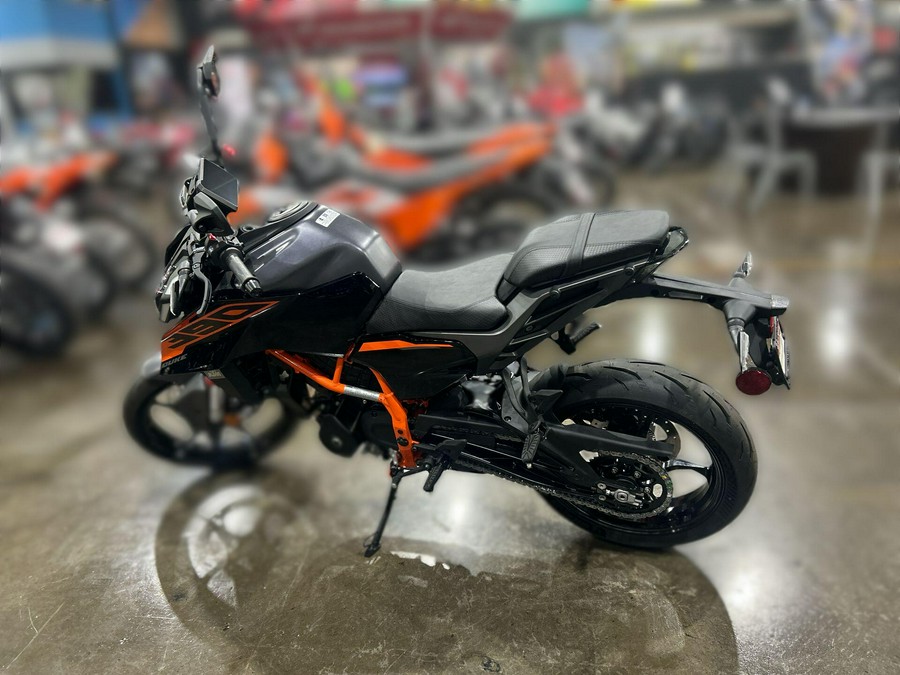 2026 KTM 390 DUKE