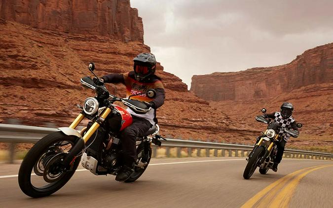 2025 Triumph Scrambler 1200 XE