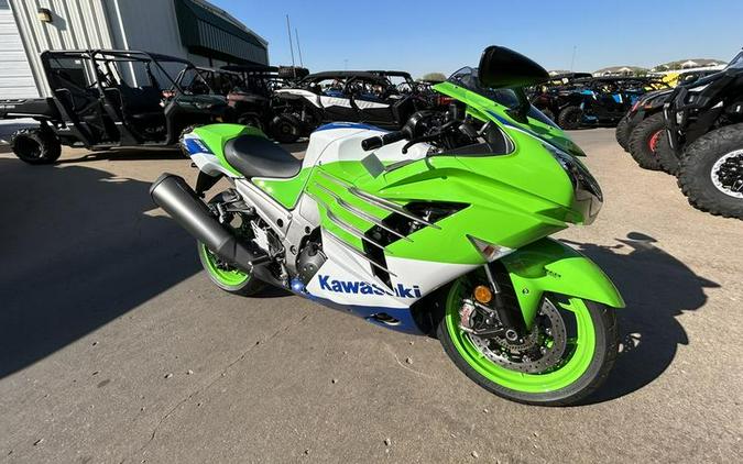 2024 Kawasaki Ninja® ZX™-14R 40th Anniversary Edition ABS