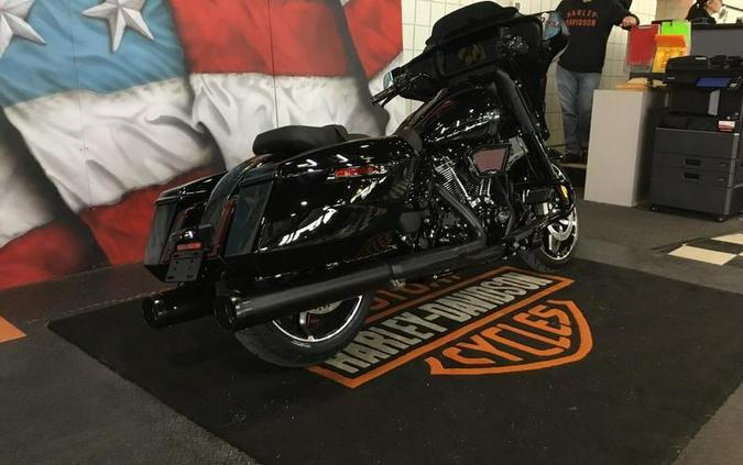 2024 Harley-Davidson® FLHX - Street Glide®