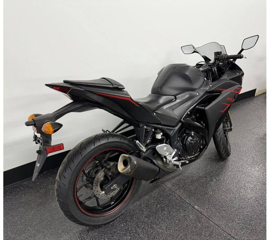 2017 Yamaha YZF-R3 for sale in Medina, OH