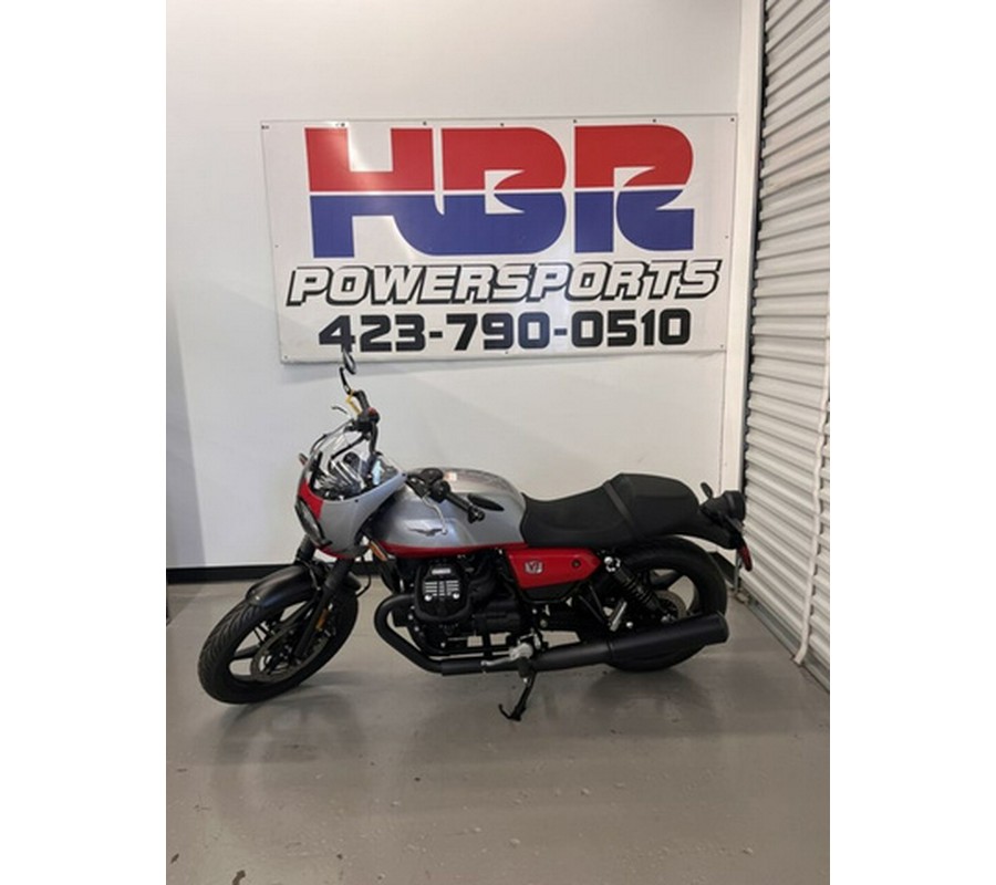 2024 Moto Guzzi V7 Stone Corsa