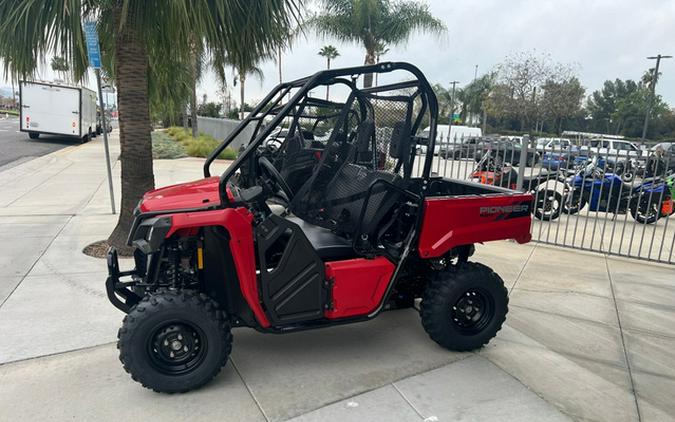 2026 Honda Pioneer 520