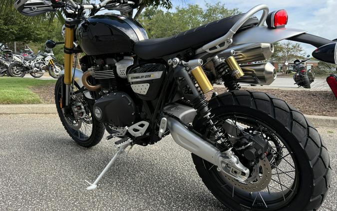 2025 Triumph Scrambler 1200 XE