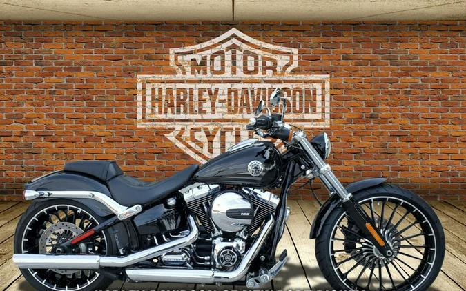 2017 Harley-Davidson Breakout