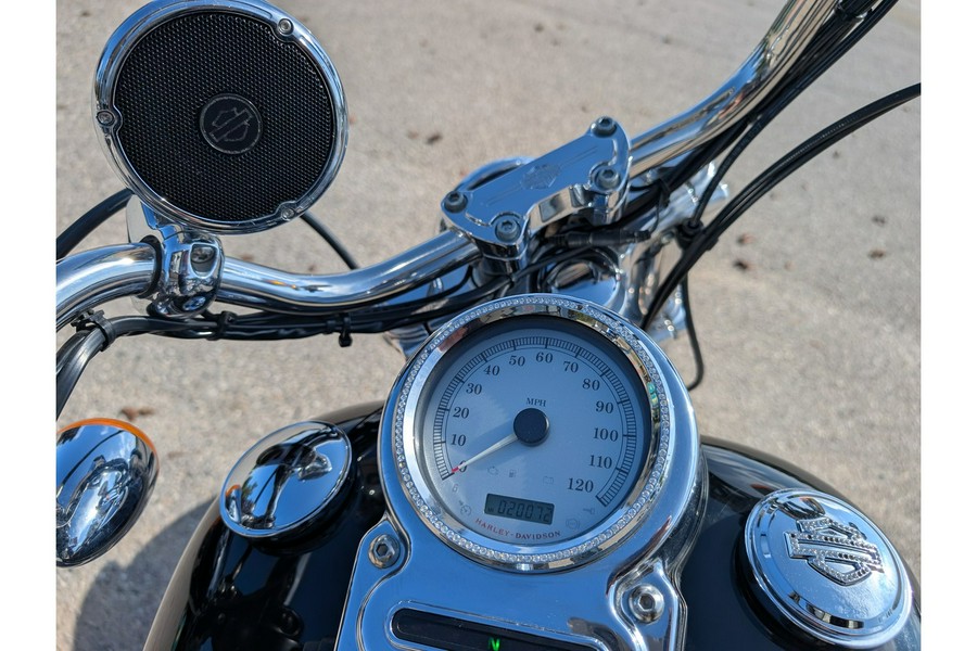 2011 Harley-Davidson® FXDC Super Glide Custom