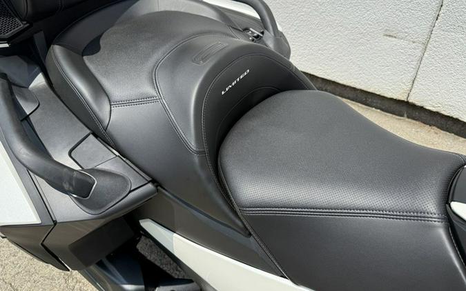 2026 Can-Am Spyder RT Limited Platine