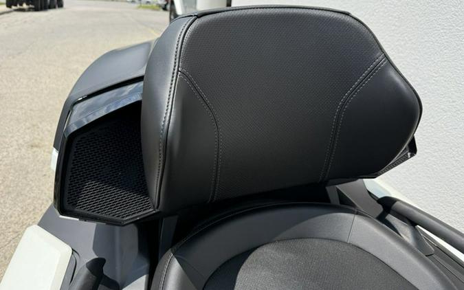 2026 Can-Am Spyder RT Limited Platine