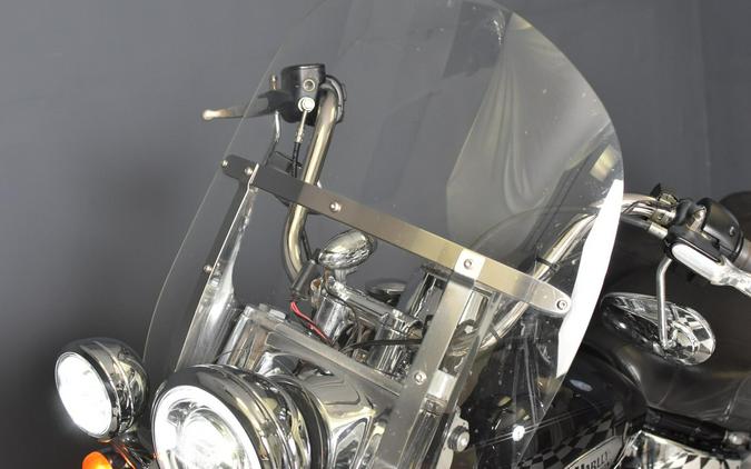 2022 Harley-Davidson Heritage Classic 114 Vivid Black (Black Finish w/Cast Wheels) FLHCS