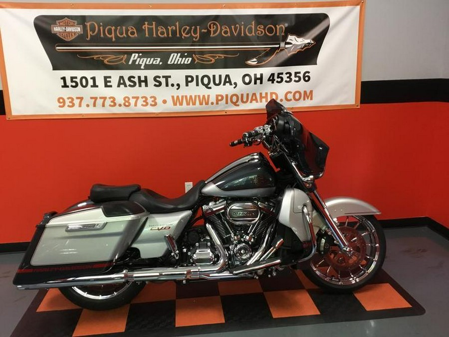 2019 Harley-Davidson® FLHXSE - CVO™ Street Glide®