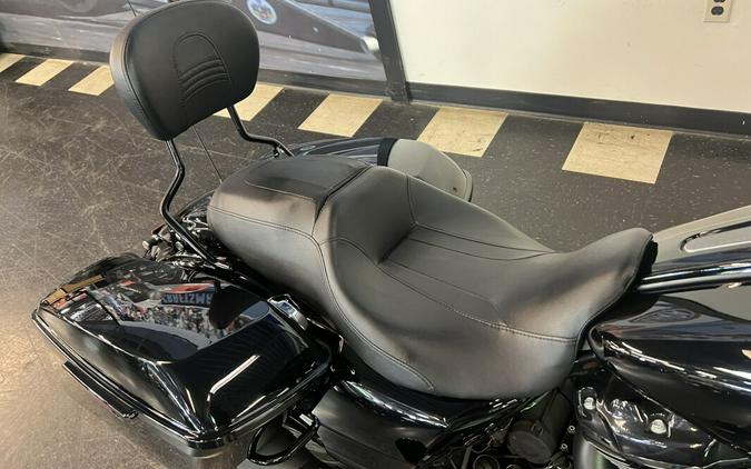 2018 Harley-Davidson Street Glide Special Vivid Black FLHXS