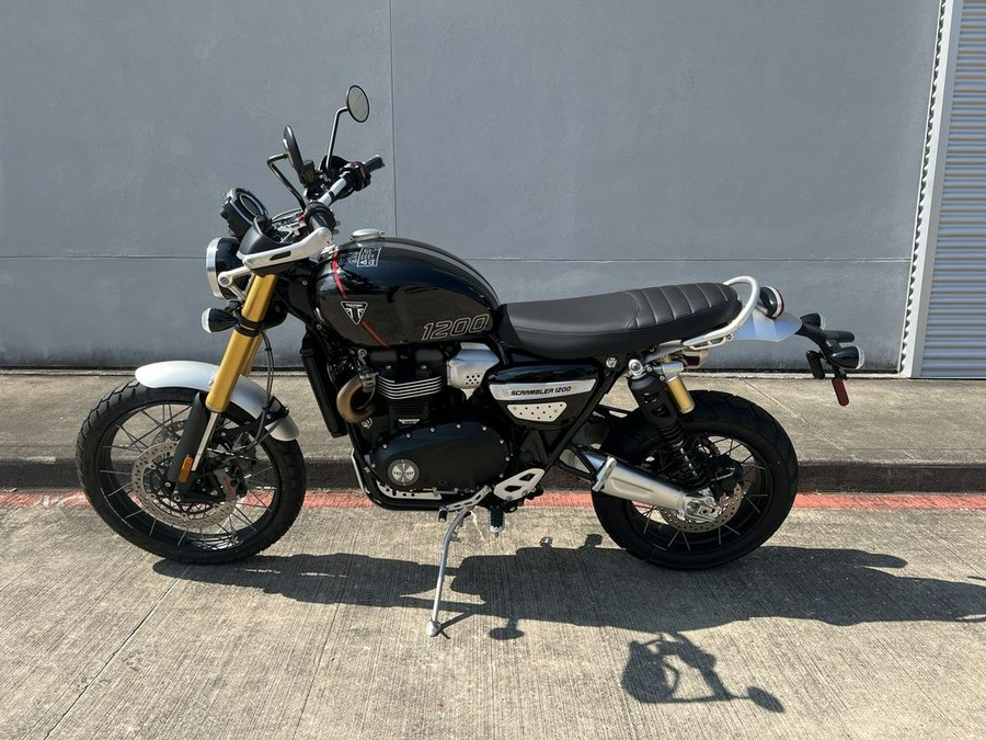 2024 Triumph Scrambler 1200 XE Phantom Black / Storm Grey