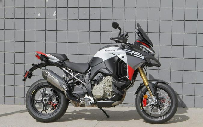 2026 Ducati Multistrada V4 RS