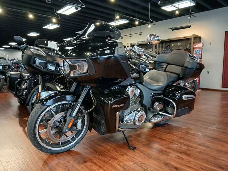 2022 Indian Pursuit Limited Maroon Metallic/Crimson Metallic