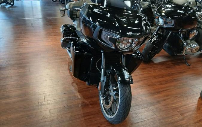 2022 Indian Pursuit Limited Maroon Metallic/Crimson Metallic