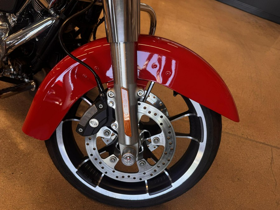 2023 Street Glide FLHX