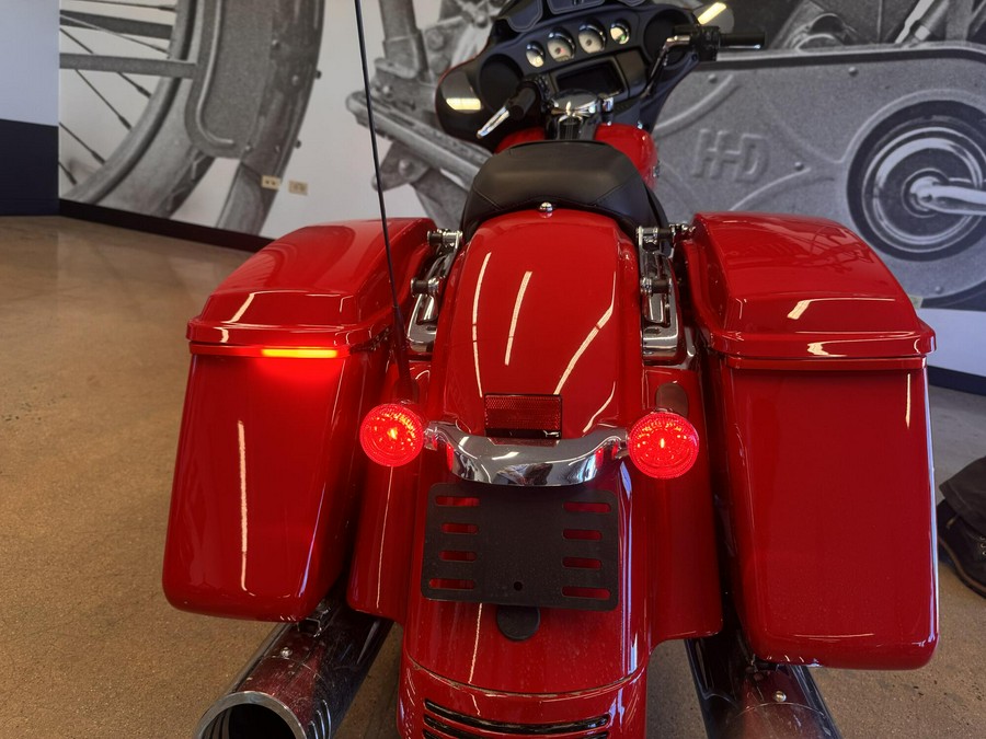 2023 Street Glide FLHX