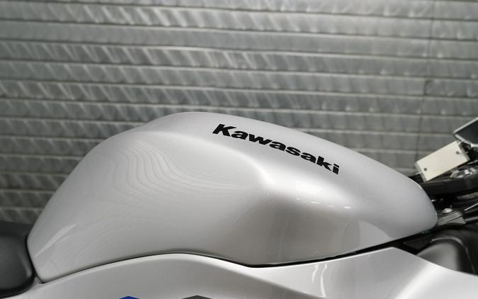 2027 KAWASAKI NINJA ZX-6R ABS
