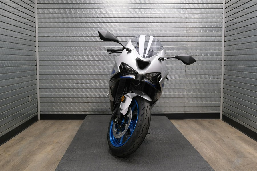 2027 KAWASAKI NINJA ZX-6R ABS