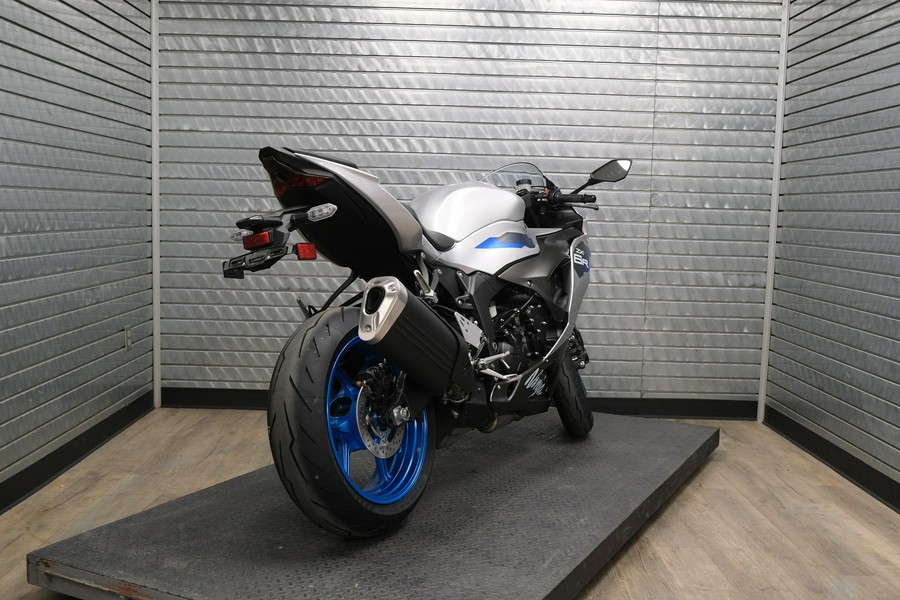 2027 KAWASAKI NINJA ZX-6R ABS