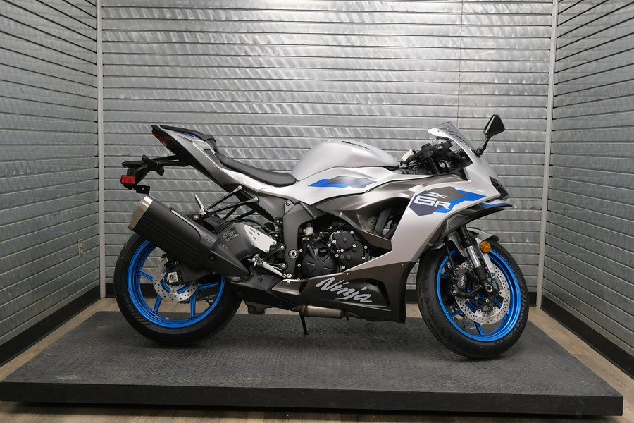 2027 KAWASAKI NINJA ZX-6R ABS