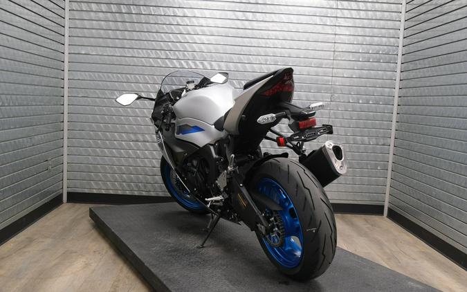2027 KAWASAKI NINJA ZX-6R ABS