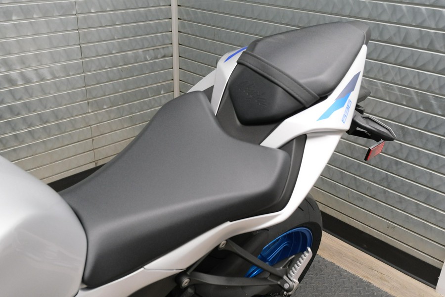 2027 KAWASAKI NINJA ZX-6R ABS