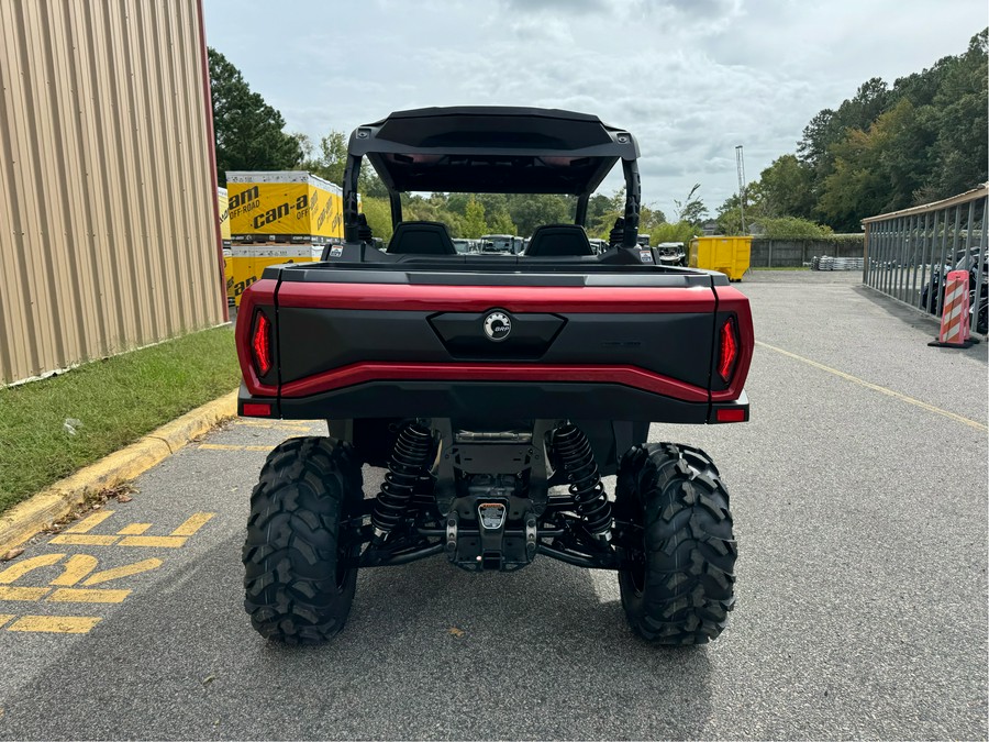 2026 Can-Am Commander XT 700