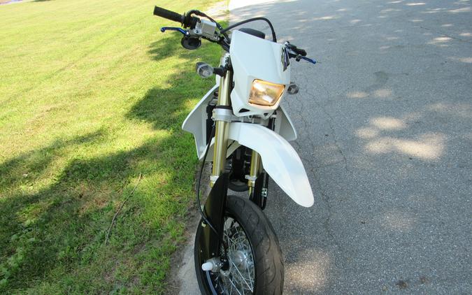 2022 Suzuki DRZ 400SM LOW MILES