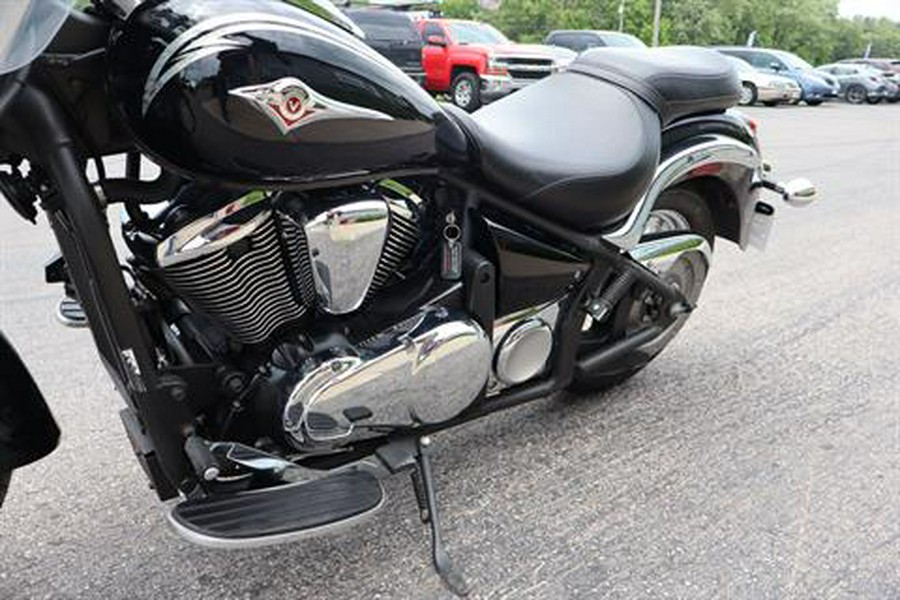2011 Kawasaki Vulcan® 900 Classic SE