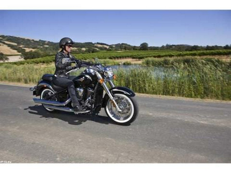 2011 Kawasaki Vulcan® 900 Classic SE